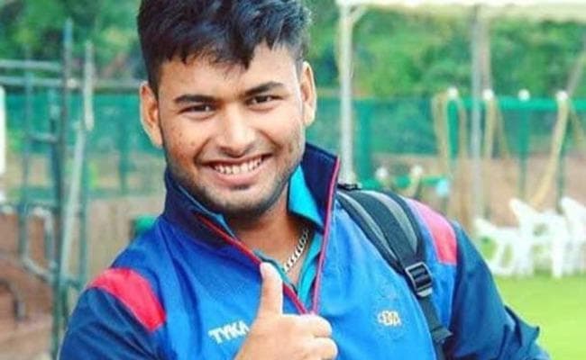 वेस्टइंडीज के खिलाफ पहले दो वनडे के लिए भारतीय टीम की घोषणा, कार्तिक की जगह ऋषभ पंत को मौका