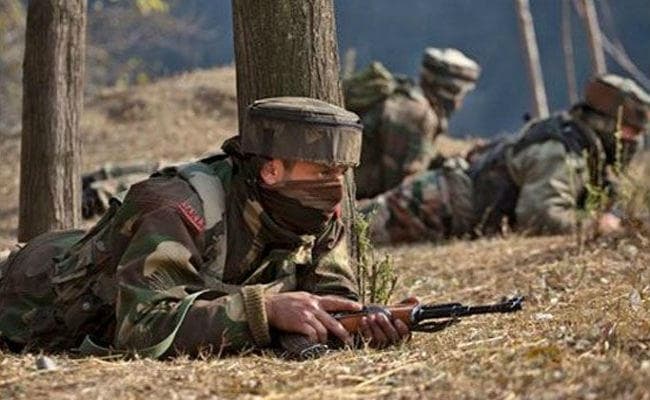 जम्मू-कश्मीर : सर्दियों की आहट के साथ बढ़ीं घुसपैठ और मुठभेड़ें, पहाड़ों से नीचे आने लगे हैं आतंकी