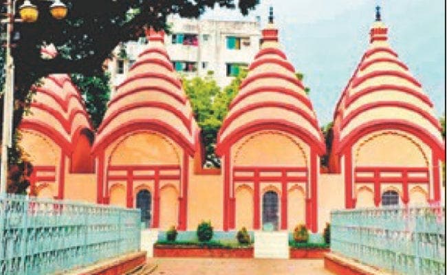 ढाका : हिंदुओं की 60 साल पुरानी मांग पूरी, हसीना ने दी करोड़ों की जमीन