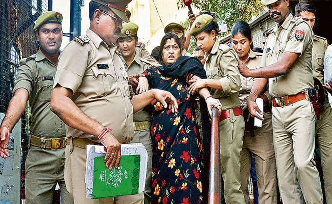 लखनऊ : मां बोली- नशे का आदी था, मार दिया : फिर कहा – उसने खुद फांसी लगायी, जानें पूरा मामला