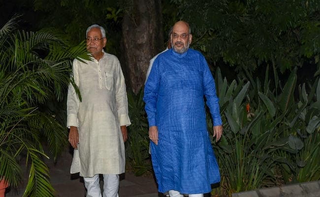 बिहार में भाजपा-जदयू सीट बंटवारा : बराबरी की हिस्सेदारी में जाहिर हुई नीतीश की अहमियत