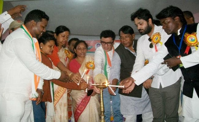 गुमला में बोले कांग्रेस के डॉ अजय कुमार – विपक्ष एकजुट है, भाजपा का होगा सफाया
