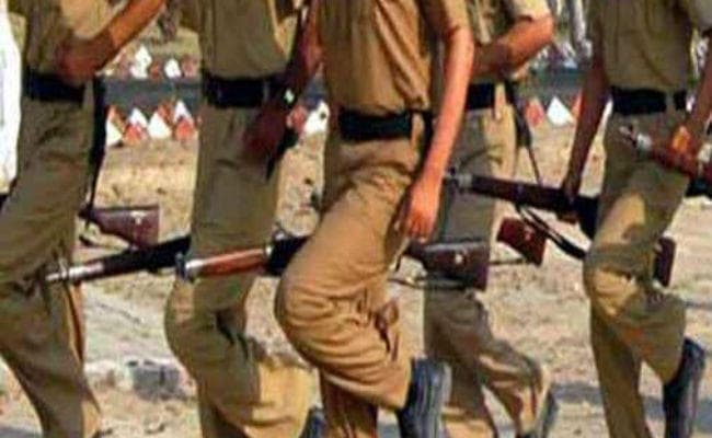 पटना : 92 दारोगा व सिपाही को जोन से बाहर भेजा, पांच दिन में लेना होगा चार्ज पटना : 92 दारोगा व सिपाही को जोन से बाहर भेजा, पांच दिन में लेना होगा चार्ज