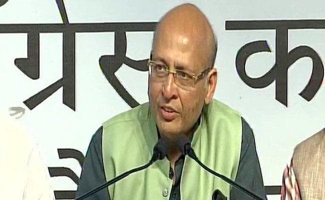 कांग्रेस का मोदी पर पलटवार – नोटबंदी के घोटालों को छिपाने के लिए भद्दे बयान दे रहे हैं प्रधानमंत्री