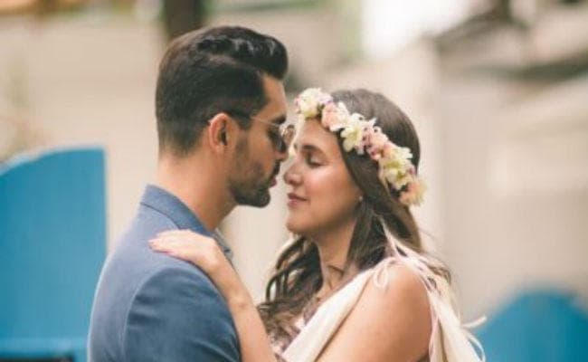 नेहा धूपिया ने बहुत ही खूबसूरती से बताया अपनी नन्ही परी का नाम