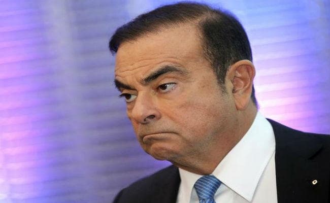 निसान के बर्खास्त चेयरमैन कार्लोस घोसन की अघोषित आमदनी 7.1 करोड़ डॉलर तक पहुंचने की संभावना