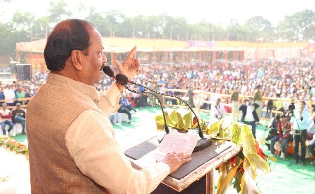 जो भी दहेज ले या दे उनका सामाजिक बहिष्कार हो : CM रघुवर दास