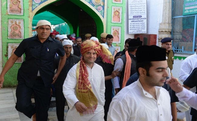 चुनाव प्रचार के लिए राजस्थान पहुंचे राहुल गांधी, अजमेर शरीफ में चादर  चढ़ाई