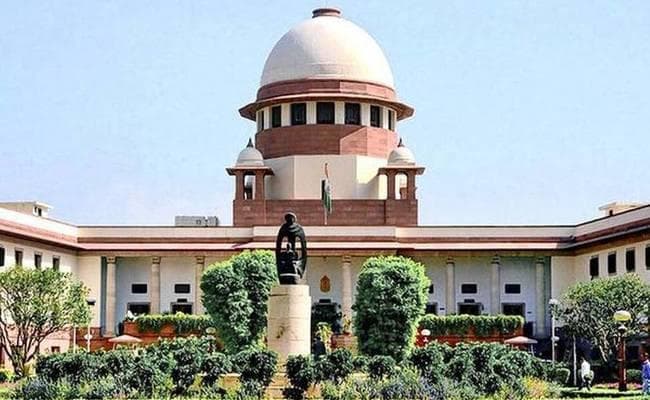कोर्ट ने सरकारी अधिकारियों के खिलाफ भ्रष्टाचार की जांच के लिए पूर्वानुमति मामले में केंद्र से मांगा जवाब