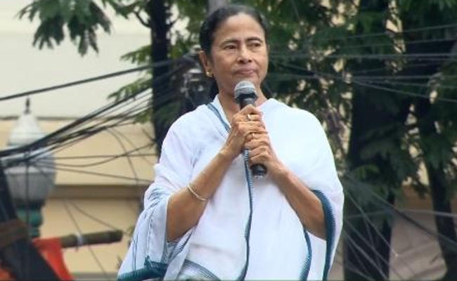 पश्चिम बंगाल में मई तक बने 27 हैलीपेड