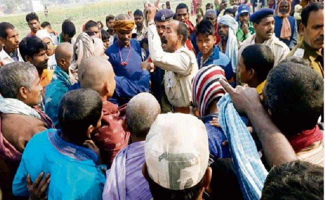 बेगूसराय में किशोरी के साथ गैंगरेप, लोगों ने थाना घेरा
