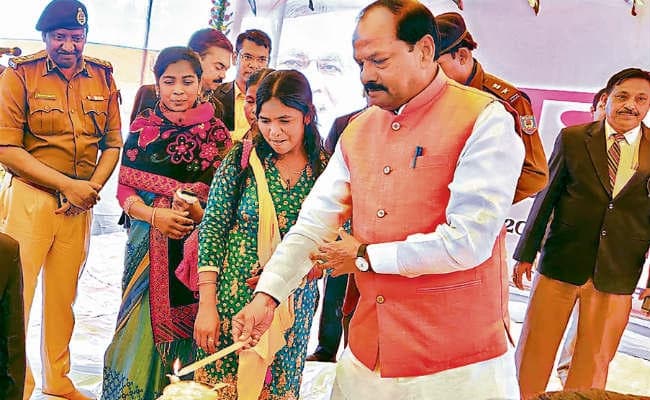 लिट्टीपाड़ा : पारा शिक्षकों की नहीं हो सकती है सीधी नियुक्ति : मुख्यमंत्री