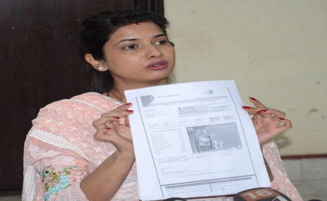 जमुई DM की पत्नी ने पति पर लगाये कई गंभीर आरोप, कहा- किसी और के लिए बदला उनका व्यवहार