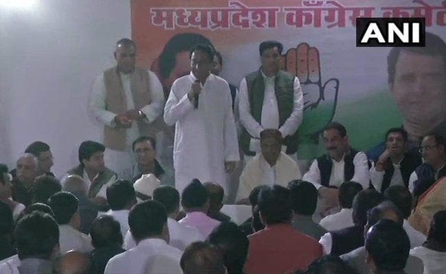 मप्र आैर राजस्थान में कांग्रेस विधायक दल की बैठक खत्म, हाईकमान करेगा नेता का चुनाव