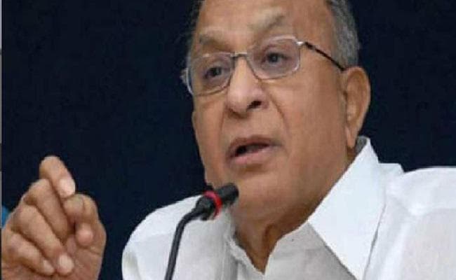 प्रधानमंत्री को ‘ब्लैकमेल” करने की कोशिश कर रहे हैं पर्रिकर : रेड्डी