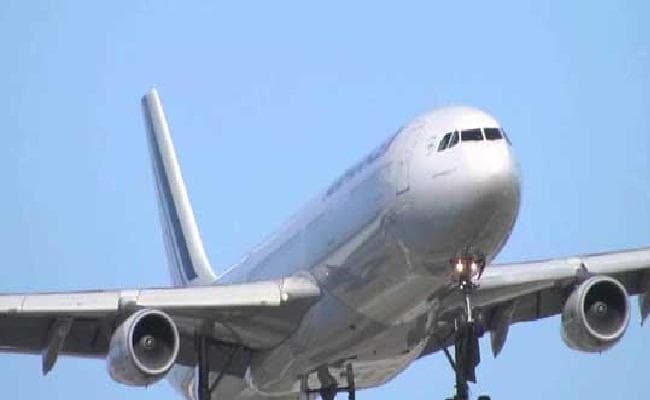 Flight Ticket Price: दशहरे में कोलकाता से तीन गुना, दिल्ली से दोगुना हुआ पटना का विमान किराया