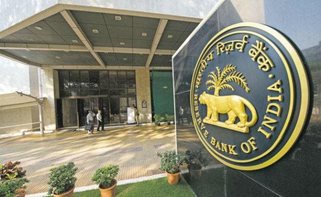 नेत्रहीनों को नोट पहचानने में मदद के लिए मोबाइल आधारित समाधान पर काम कर रहा RBI