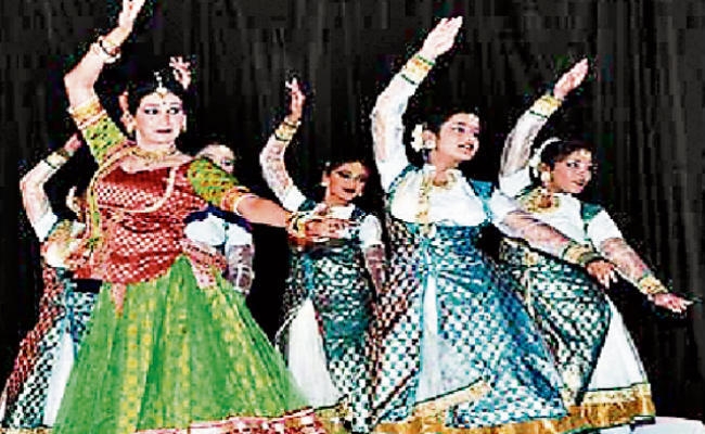 समृद्ध हुआ भारत का कला जगत