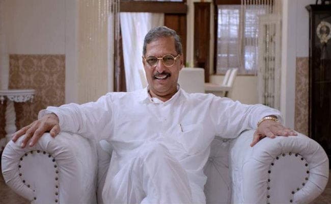 B”Day Spl: फिल्मों में आने से पहले सड़क पर जेब्रा क्राॅसिंग पेंट करते थे नाना पाटेकर, इन्हें दान करते हैं 70% कमाई