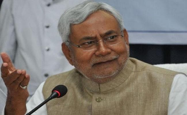मुख्यमंत्री नीतीश कुमार ने मकर संक्रांति और लोहड़ी की पूर्व संध्या पर दी बधाई