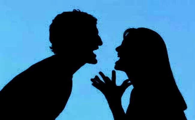 तानों से परेशान पति को 25 सालों के बाद मिला इंसाफ