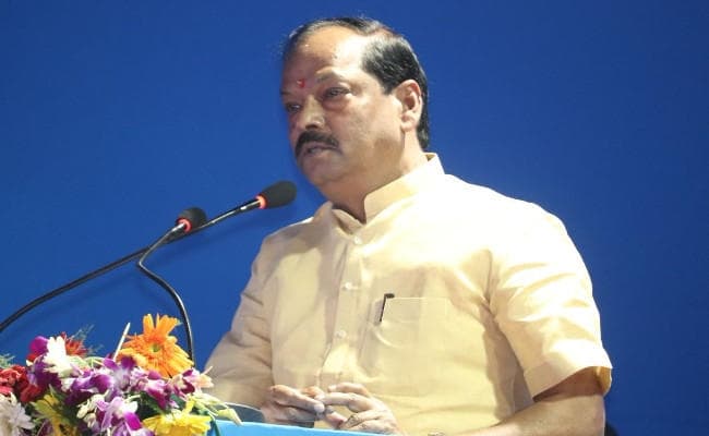 Jamshedpur : तीन योजनाओं का सीएम ने किया शिलान्यास, बोले : मुफ्त सेवा की आदत छोड़ें, पैसे भी चुकायें