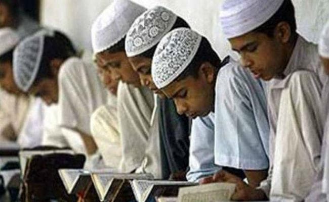 झारखंड : शिक्षा विभाग ने जैक को भेजा मार्गदर्शन, 12वीं तक के मदरसों के लिए जरूरी 20 कट्ठा जमीन