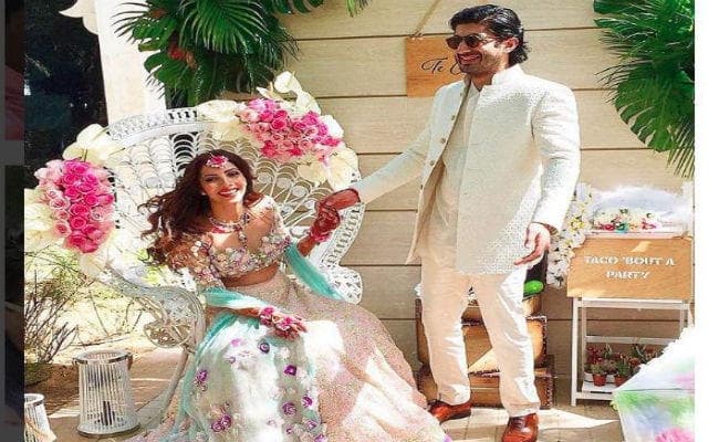 PICS : BF के साथ इनकी शादी में पहुंची सोनम… श्रीदेवी, सोनम, शनाया कपूर का दिखा यह अंदाज