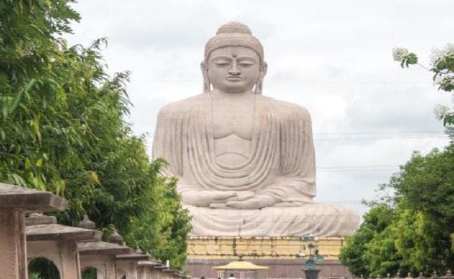 भूटान की राजमाता पहुंचीं बोधगया,  महाबोधि मंदिर में लगाया ध्यान