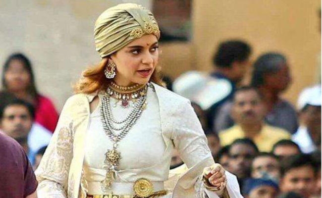 ”मणिकर्णिका” में खादी ही पहनेंगी कंगना रनौत
