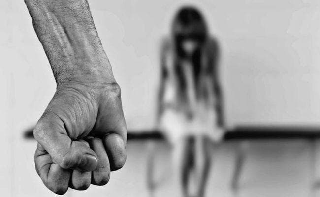 बिहार : 5वीं की छात्रा से उसी स्कूल के 8वीं के छात्र ने किया दुष्कर्म, हालत गंभीर