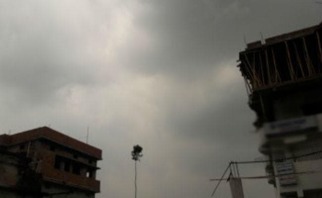 झारखंड : आज आसमान में छाये रहेंगे बादल, जानें कल कैसा रहेगा मौसम