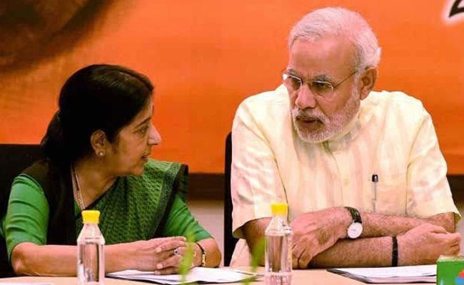 कूटनीति में नर्म और गर्म धाराएं
