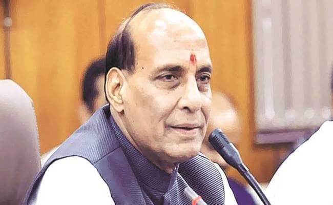 SSC पेपर लीक : राजनाथ सिंह ने प्रदर्शनकारी छात्रों से की धरना बंद करने की अपील, सीबीआई से होगी जांच