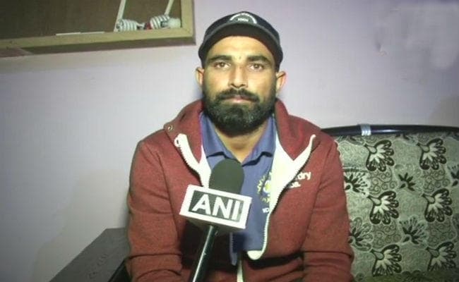 पत्नी से माफी मांगना चाहते हैं क्रिकेटर मो. शमी, कहा, मान जाओ हसीन पत्नी से माफी मांगना चाहते हैं क्रिकेटर मो. शमी, कहा, मान जाओ हसीन