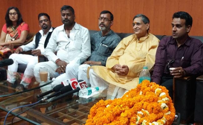 शराबबंदी पर नीतीश की नीयत अच्छी, क्रियान्वयन में लोच से माफिया-अधिकारी हो रहे मालामाल, तरीकों पर पुनर्विचार जरूरी : आरके सिन्हा