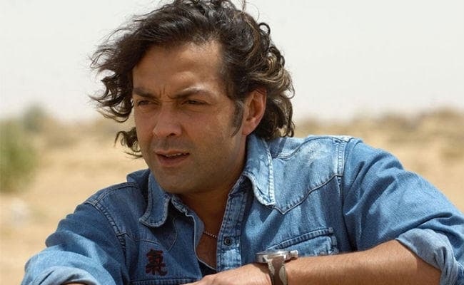 अक्षय कुमार को मिला ”अजनबी” दोस्त, सलमान भी लगायेंगे ”रेस”