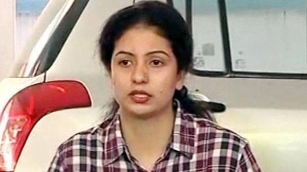 घायल पति मोहम्मद शमी को देखने जायेंगी हसीन जहां घायल पति मोहम्मद शमी को देखने जायेंगी हसीन जहां