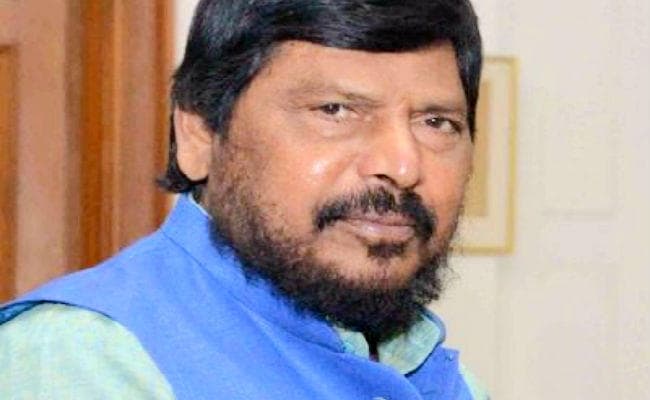 सपा-बसपा गठबंधन से होगा भाजपा को नुकसान होगा : अठावले, कहा- मायावती को है दलितों की चिंता, तो बनें राजग का हिस्सा
