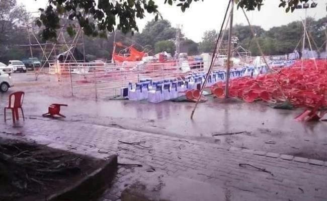 झारखंड में तेज हवाओं के साथ हुई बारिश, जमशेदपुर में सीएम का कार्यक्रम रद्द, कई जिलों में ओलावृष्टि संभव