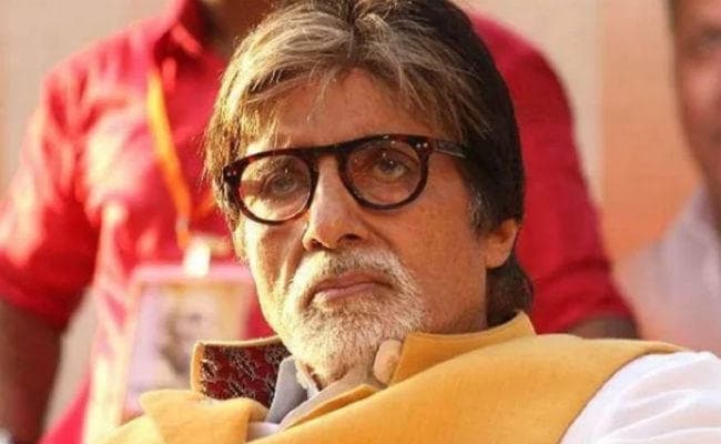 आधी रात को फोन के नेटवर्क से परेशान हुए अमिताभ बच्चन, कहा- प्लीज जाग जायें…
