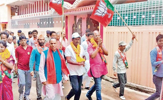 रांची नगर निगम चुनाव : मौसम का मिजाज नरम, चुनावी माहौल गरम