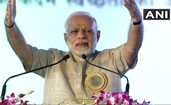 PM मोदी ने बिहार में तीन रेल परियोजनाओं को दिखाई हरी झंडी