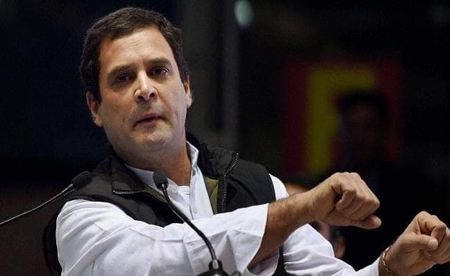 PM मोदी के खिलाफ राहुल गांधी का बड़ा बयान, कहा- लोकसभा में 15 मिनट खड़ा नहीं हो पायेंगे…