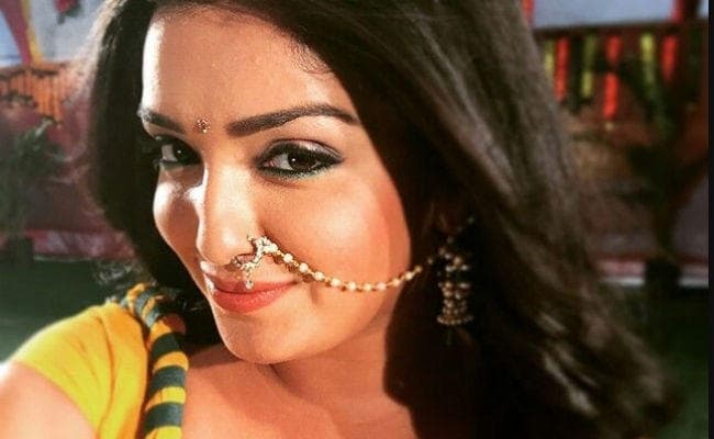 ये है भोजपुरी सिनेमा की सबसे महंगी एक्ट्रेस, जानें इन 7 अभिनेत्रियों की फीस…