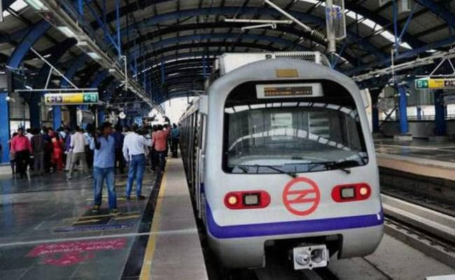 मेट्रो के पार्किंग शुल्क में इजाफा, नयी दरें एक मई से लागू, जानें पूरा ब्यौरा मेट्रो के पार्किंग शुल्क में इजाफा, नयी दरें एक मई से लागू, जानें पूरा ब्यौरा