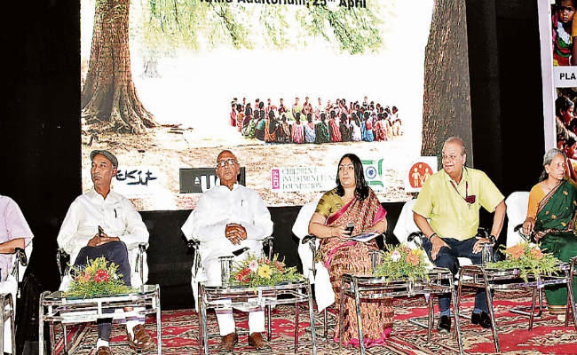 झारखंड : स्वास्थ्य व पोषण के प्रति संवेदनशील बने सरकार : सरयू राय