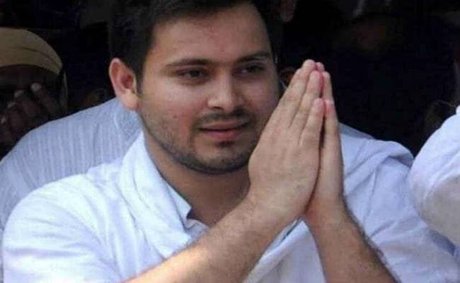 बिहार : संविधान बचाने को आज दरभंगा में दम दिखायेंगे तेजस्वी यादव
