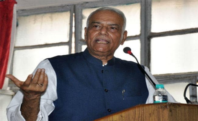 यशवंत सिन्हा का मोदी सरकार पर वार : देश में अघोषित इमरजेंसी, राजनीति में घोला जा रहा धीमा जहर