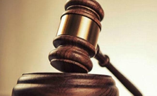 न्यायपालिका पर उधार तीन काम